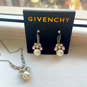 Givenchy Pearl Earrings and Necklace Set